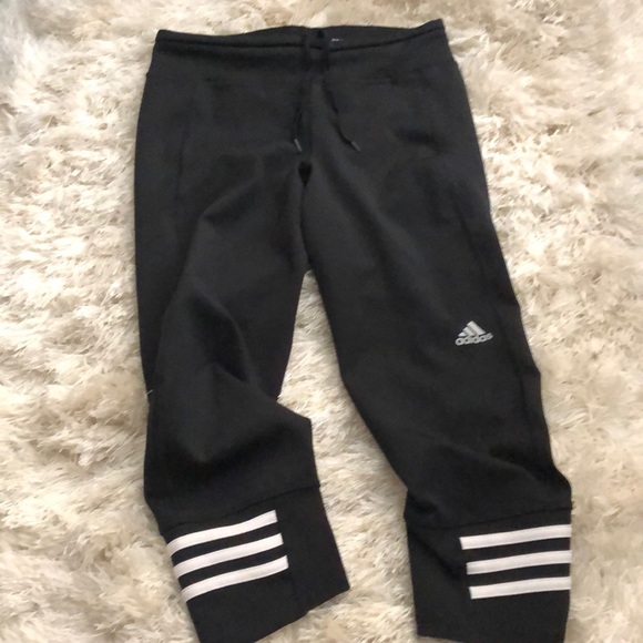 Adidas capris athletic pants - Picture 1 of 4